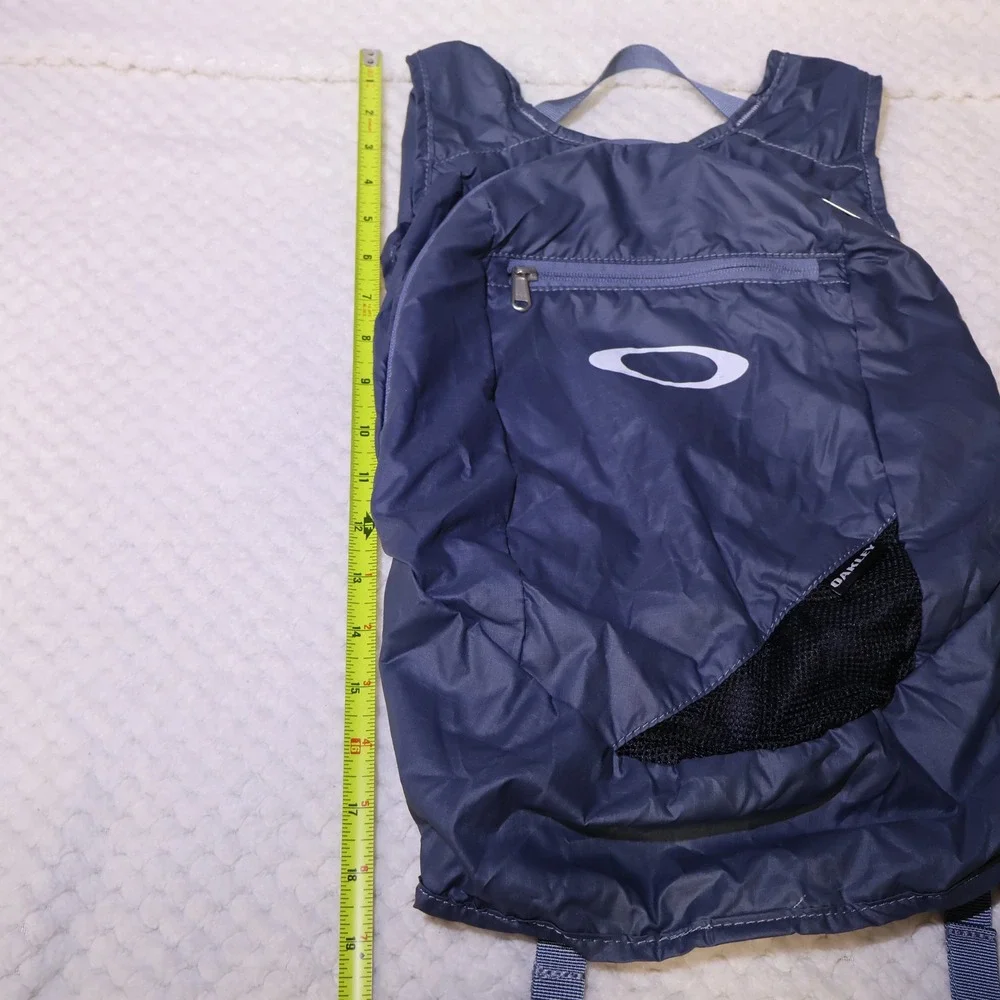 Oakley packable lightweight